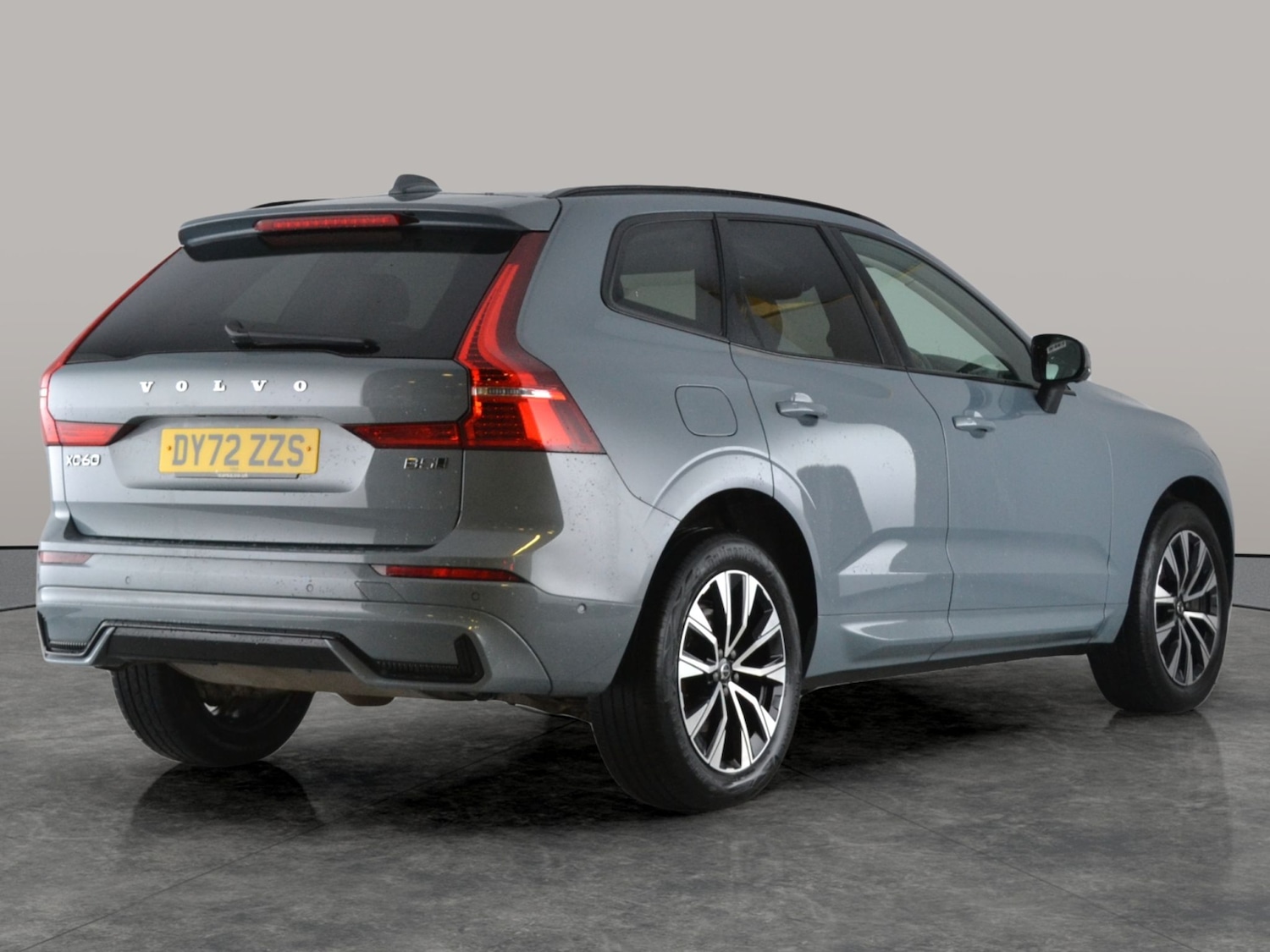 Used Volvo XC60 2022 for sale - 76748792: Photo 13