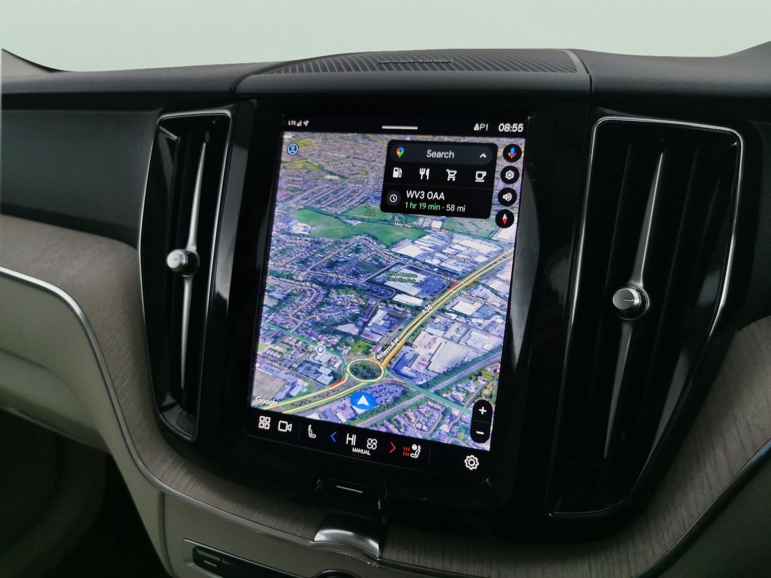 Used Volvo XC60 2022 for sale - 76748792: Photo 9