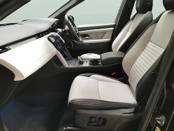 Used Land Rover Discovery Sport 2024 for sale - 79402281: Photo