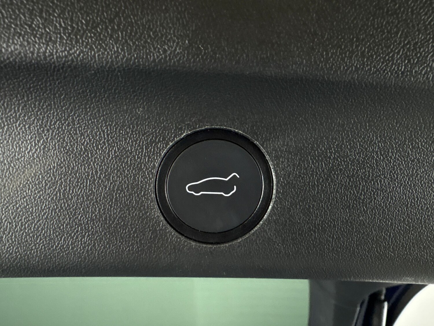 Used Tesla Model Y 2024 for sale - 78053997: Photo 30