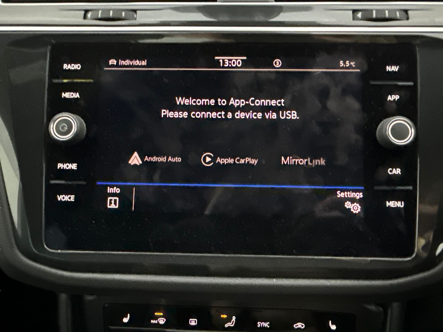 Used Volkswagen Tiguan 2021 for sale - 77196226: Photo 13