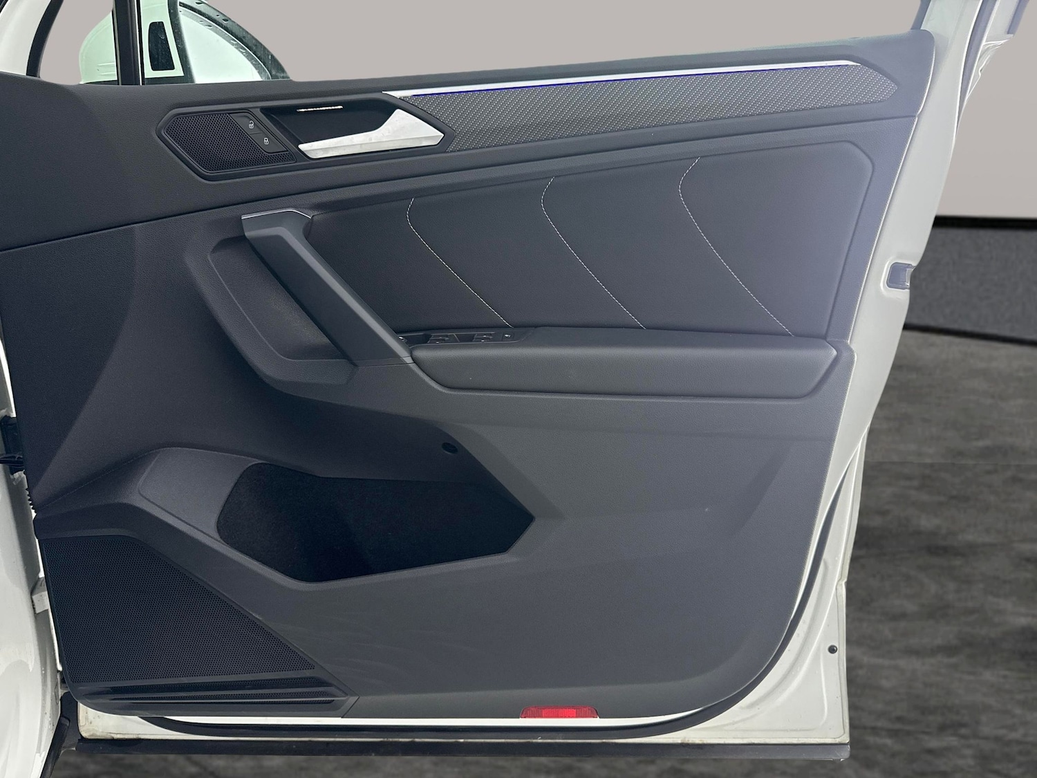 Used Volkswagen Tiguan 2021 for sale - 77196226: Photo 24