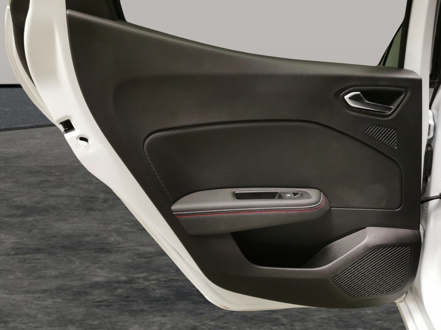 Used Renault Clio for sale - 78053996: Photo 26