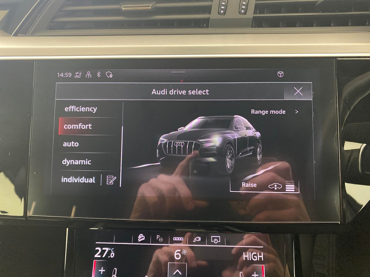 Used Audi e-tron 2022 for sale - 76978269: Photo 16