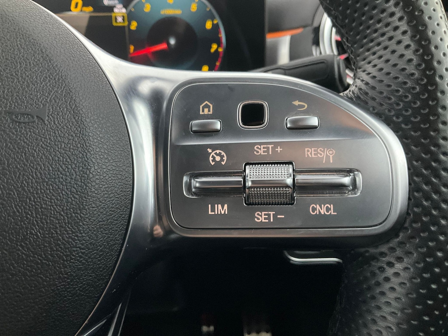 Used Mercedes-Benz CLA 2022 for sale - 76640873: Photo 21