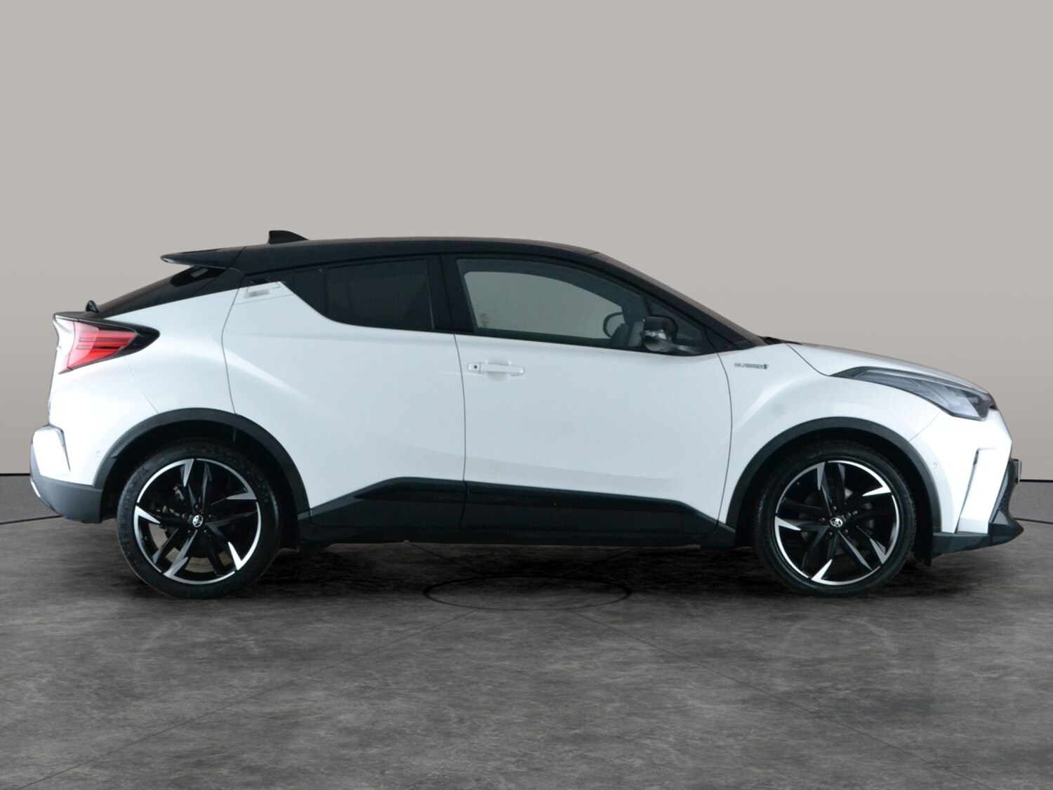 Used Toyota C-HR 2021 for sale - 77576911: Photo 9