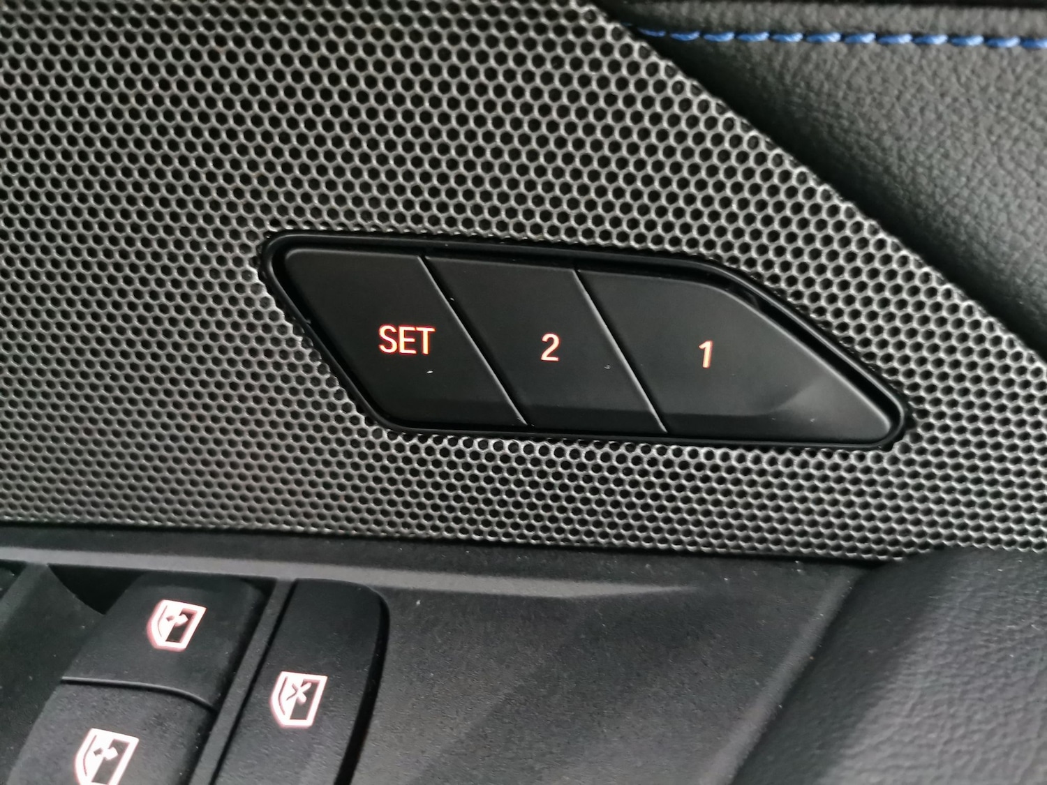 Used BMW i4 2024 for sale - 76984475: Photo 19