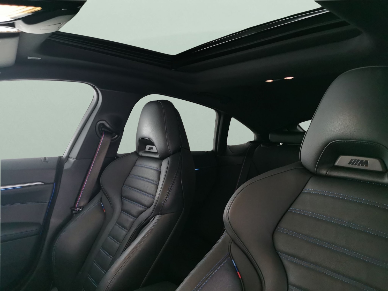 Used BMW i4 2024 for sale - 76984475: Photo 5