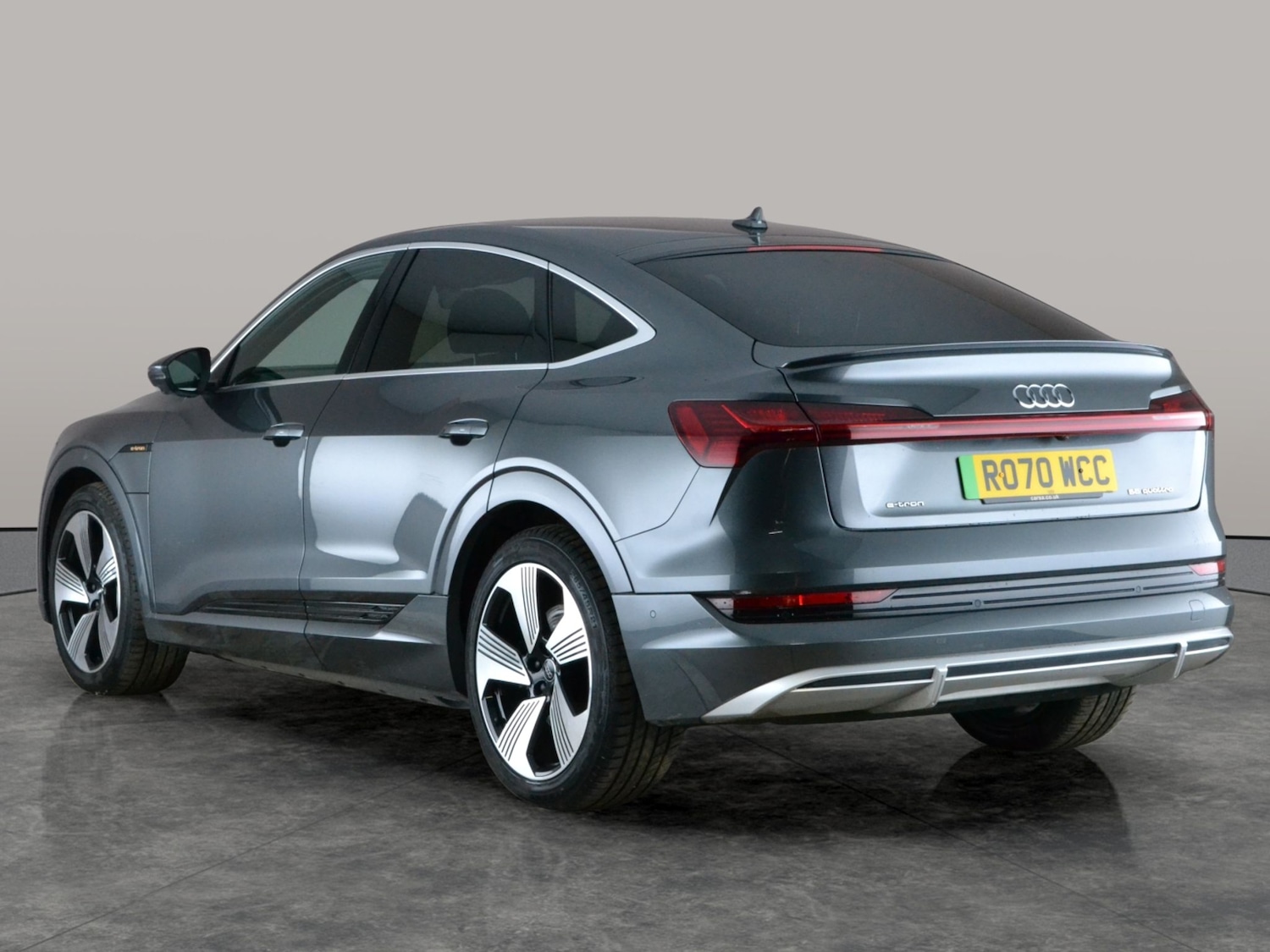 Used Audi e-tron 2020 for sale - 77800003: Photo 13