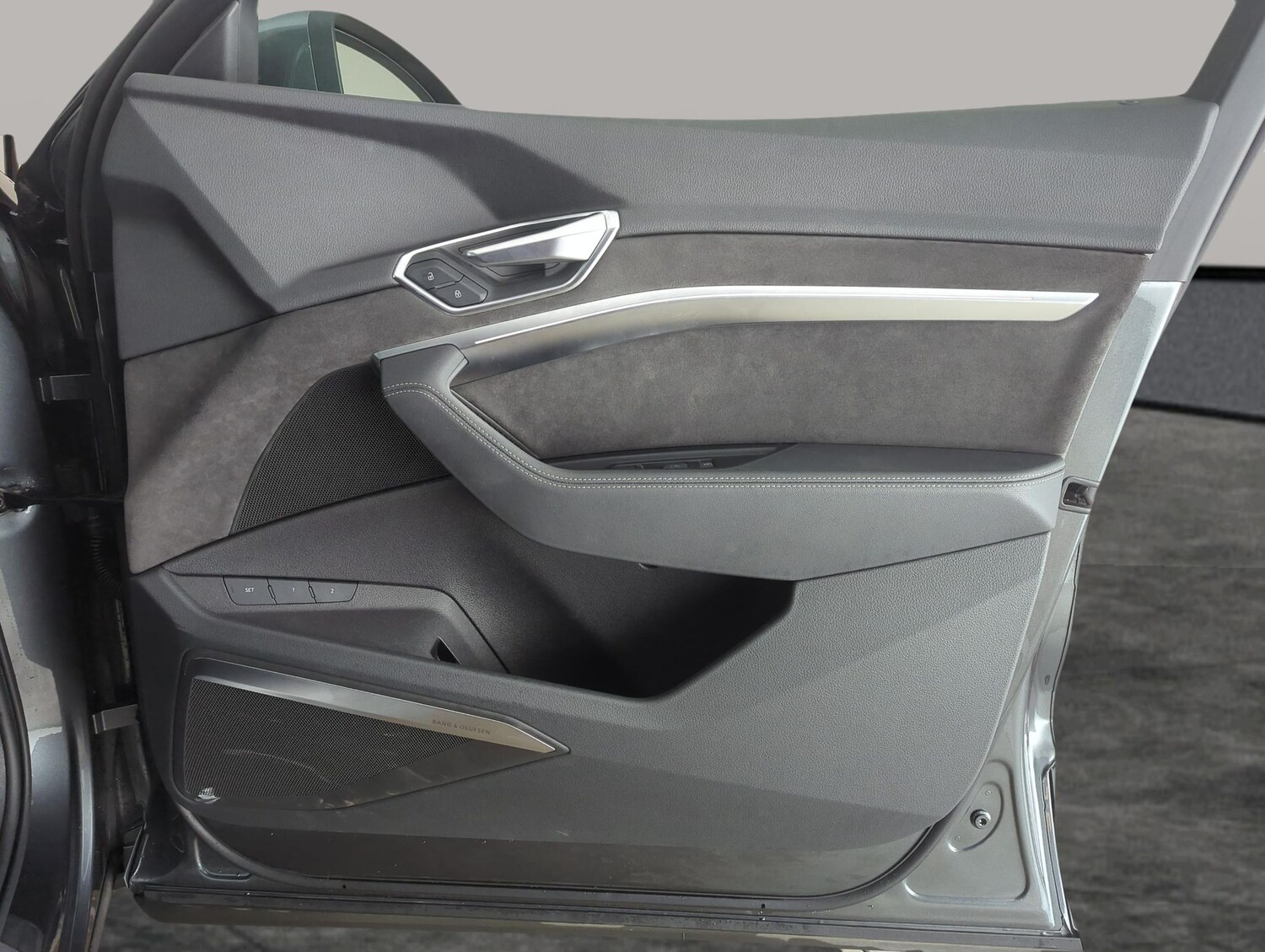 Used Audi e-tron 2020 for sale - 77800003: Photo 36