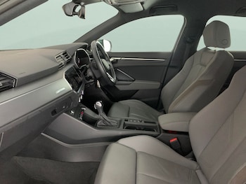 Used Audi Q3 2022 for sale - 76310615: Photo 4