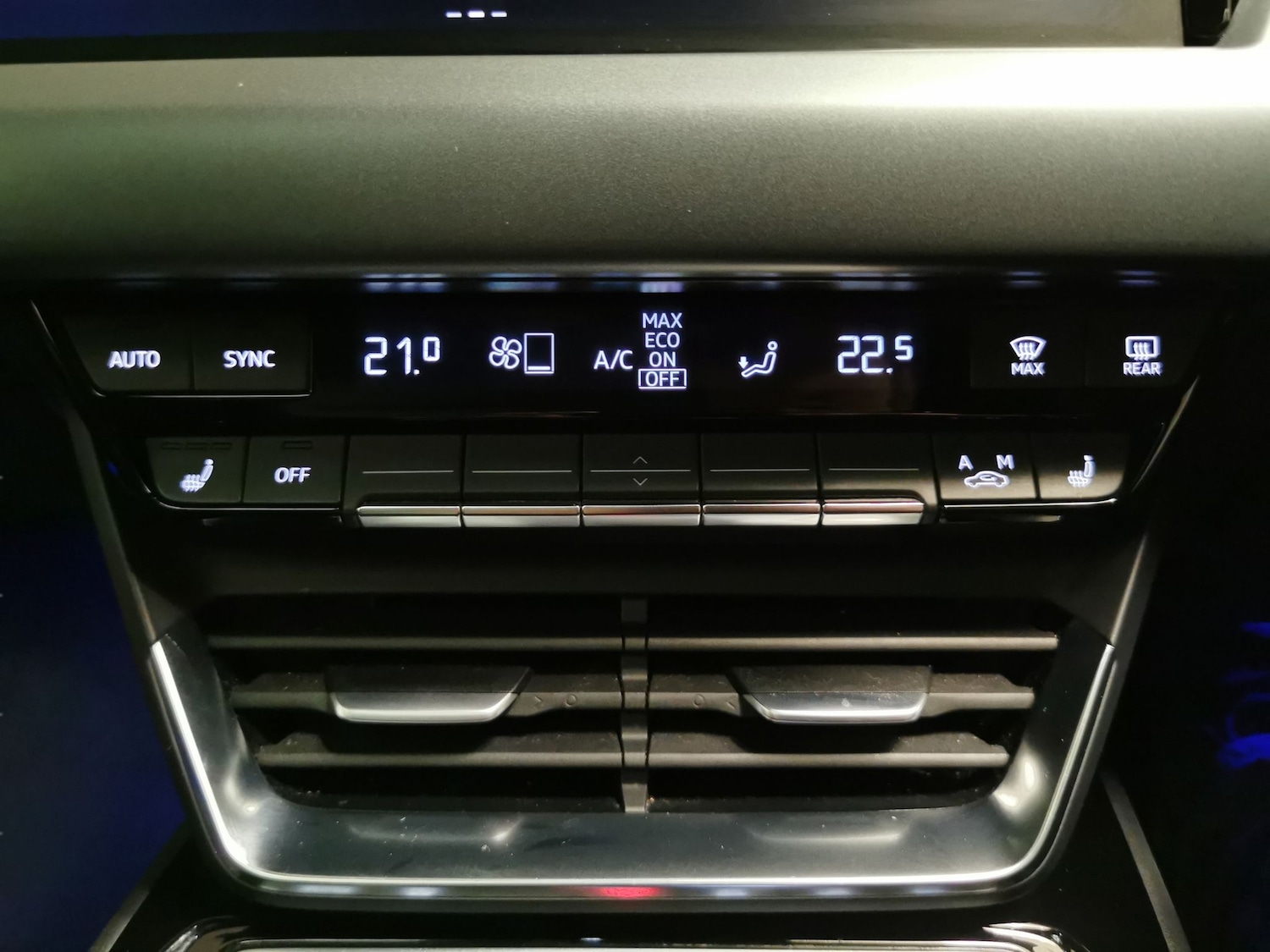 Used Audi e-tron GT 2021 for sale - 76413103: Photo 23