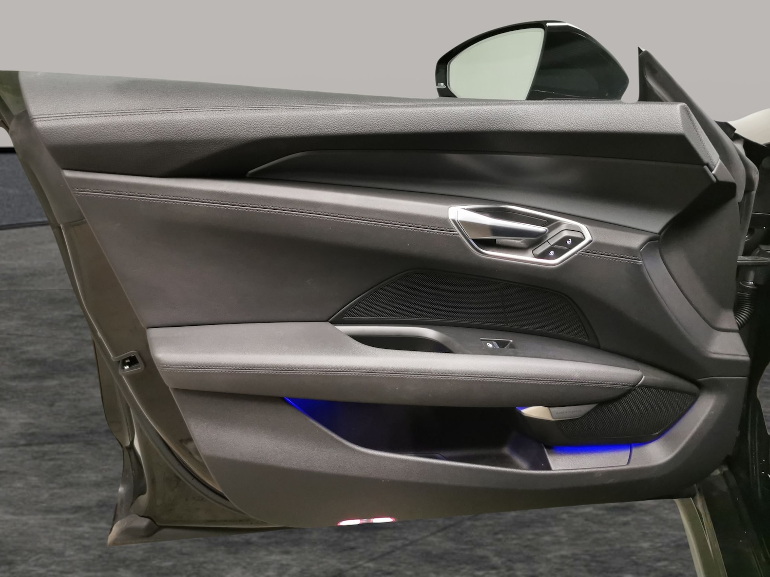 Used Audi e-tron GT 2021 for sale - 76413103: Photo 33