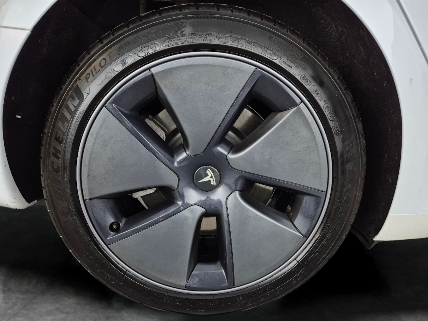 Used Tesla Model 3 2023 for sale - 77790016: Photo 30