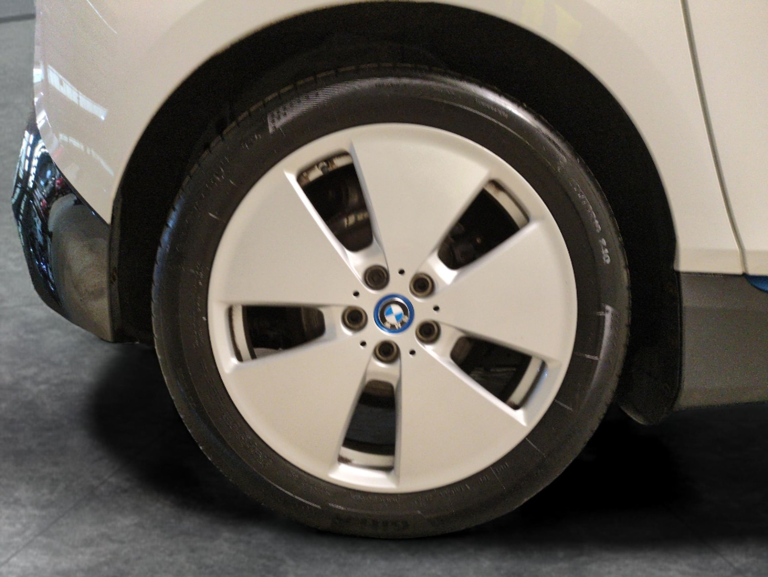 Used BMW i3 2017 for sale - 77856041: Photo 23