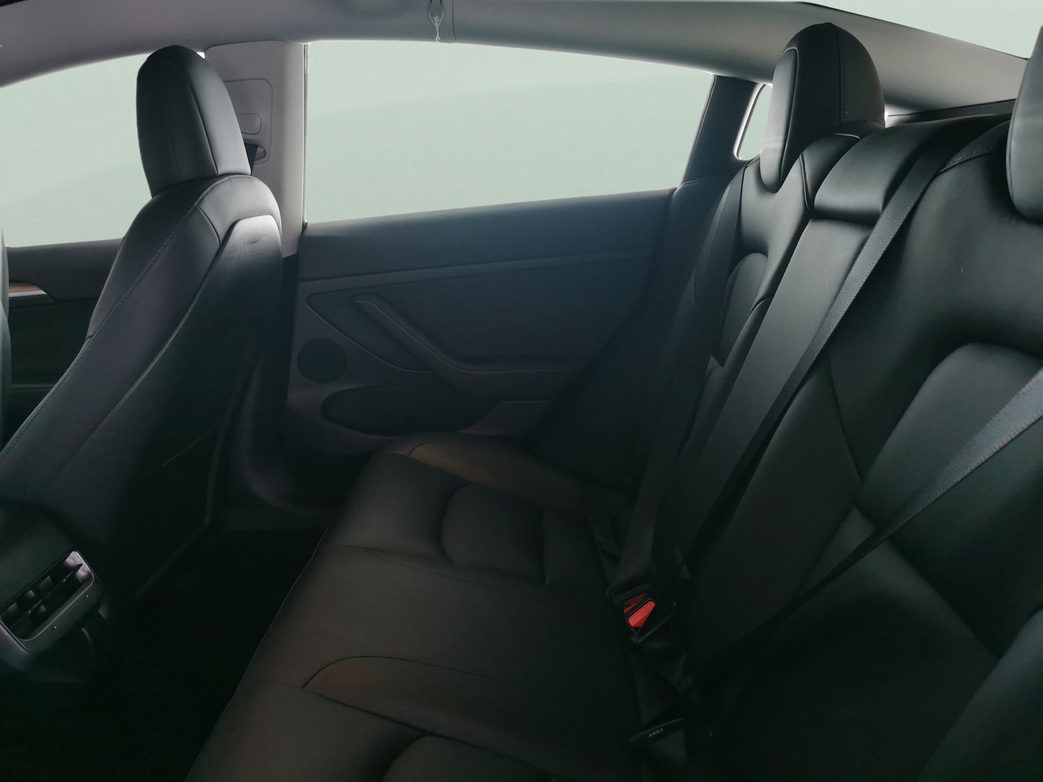 Used Tesla Model 3 2021 for sale - 77013284: Photo 30