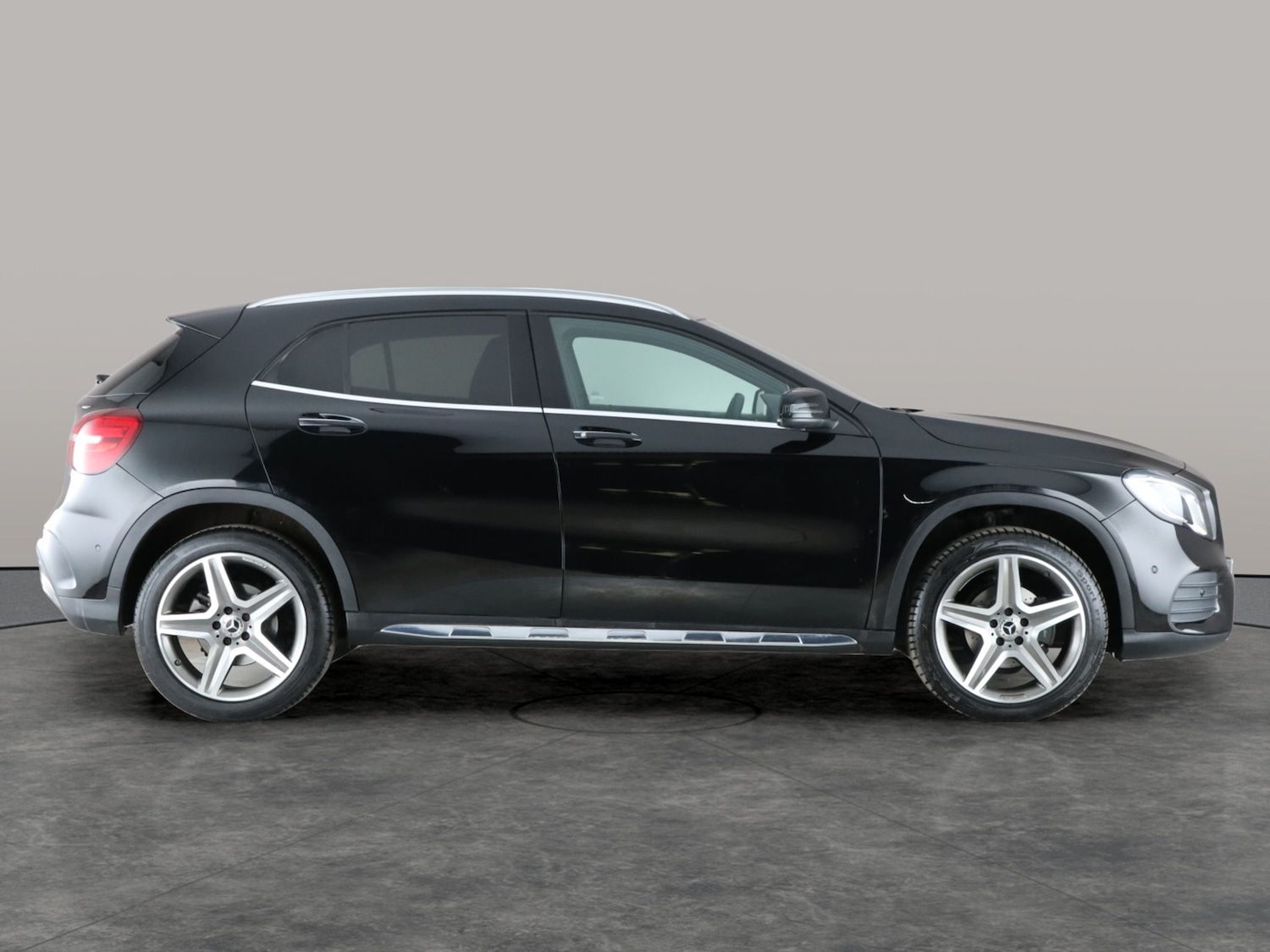 Used Mercedes-Benz GLA 2019 for sale - 76467525: Photo 12