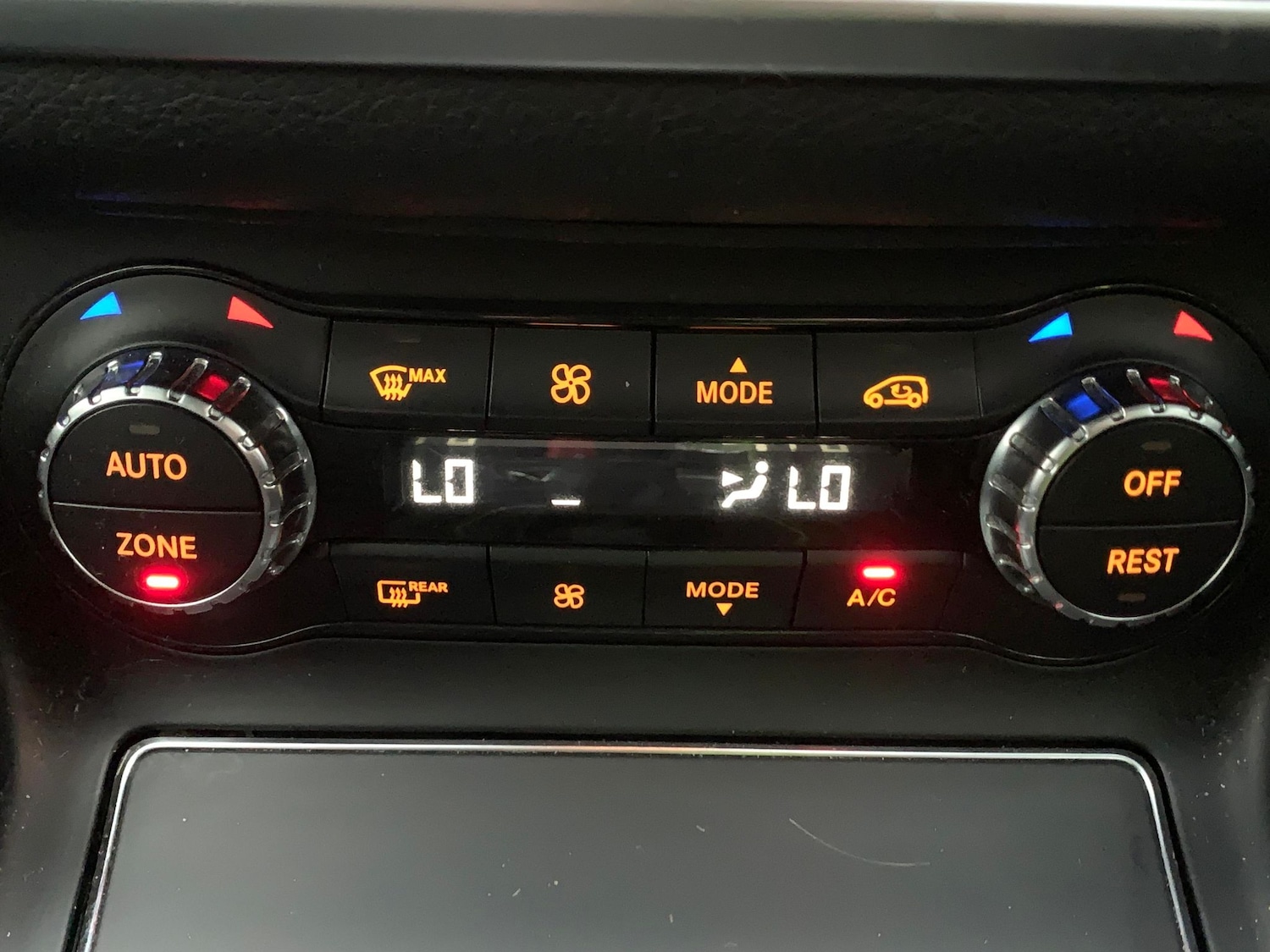 Used Mercedes-Benz GLA 2019 for sale - 76467525: Photo 21