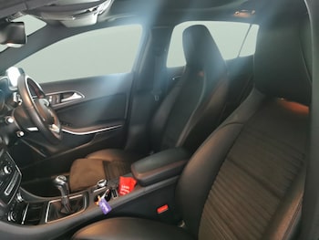 Used Mercedes-Benz GLA 2019 for sale - 76467525: Photo