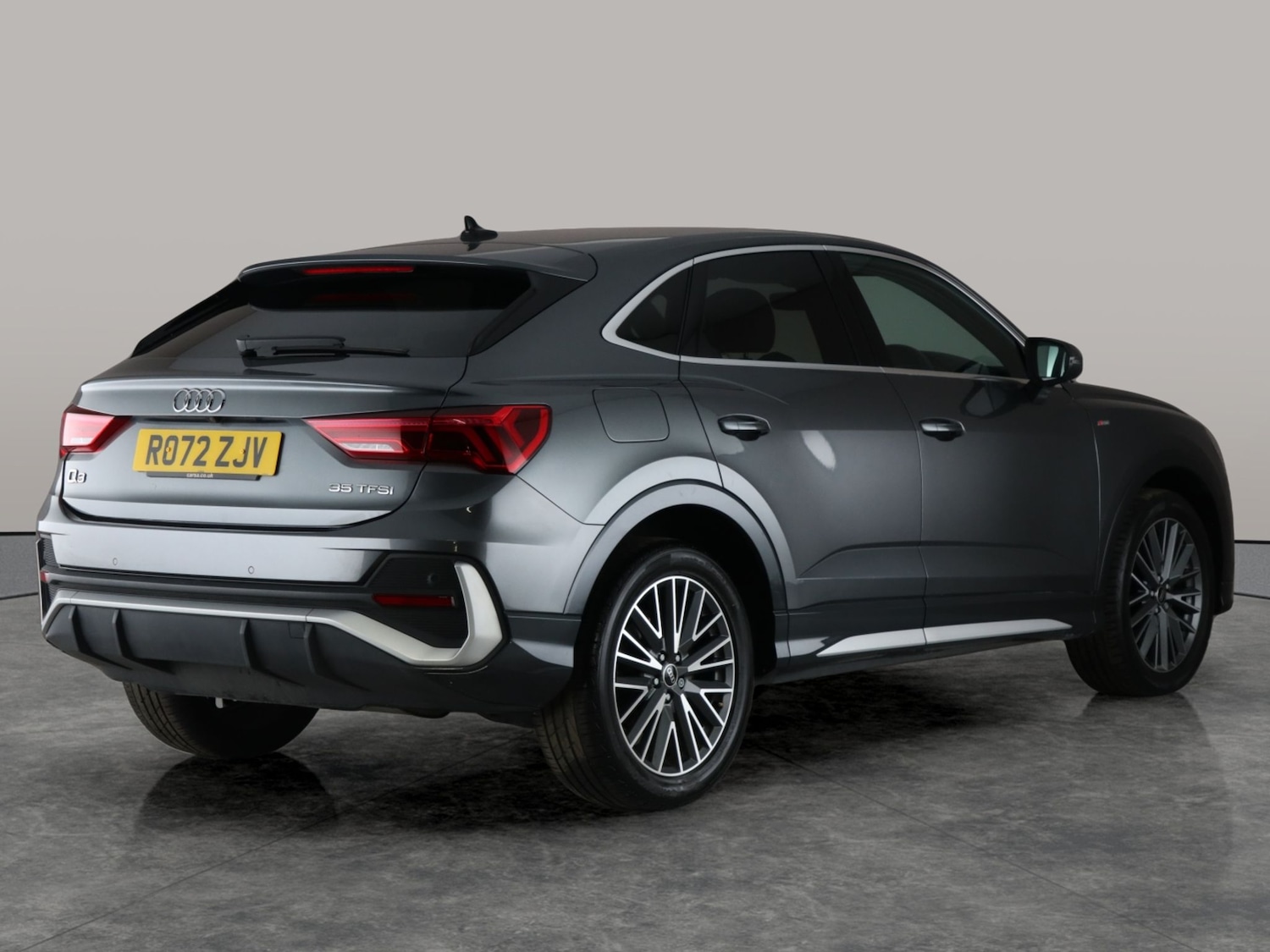 Used Audi Q3 2022 for sale - 76426160: Photo 14