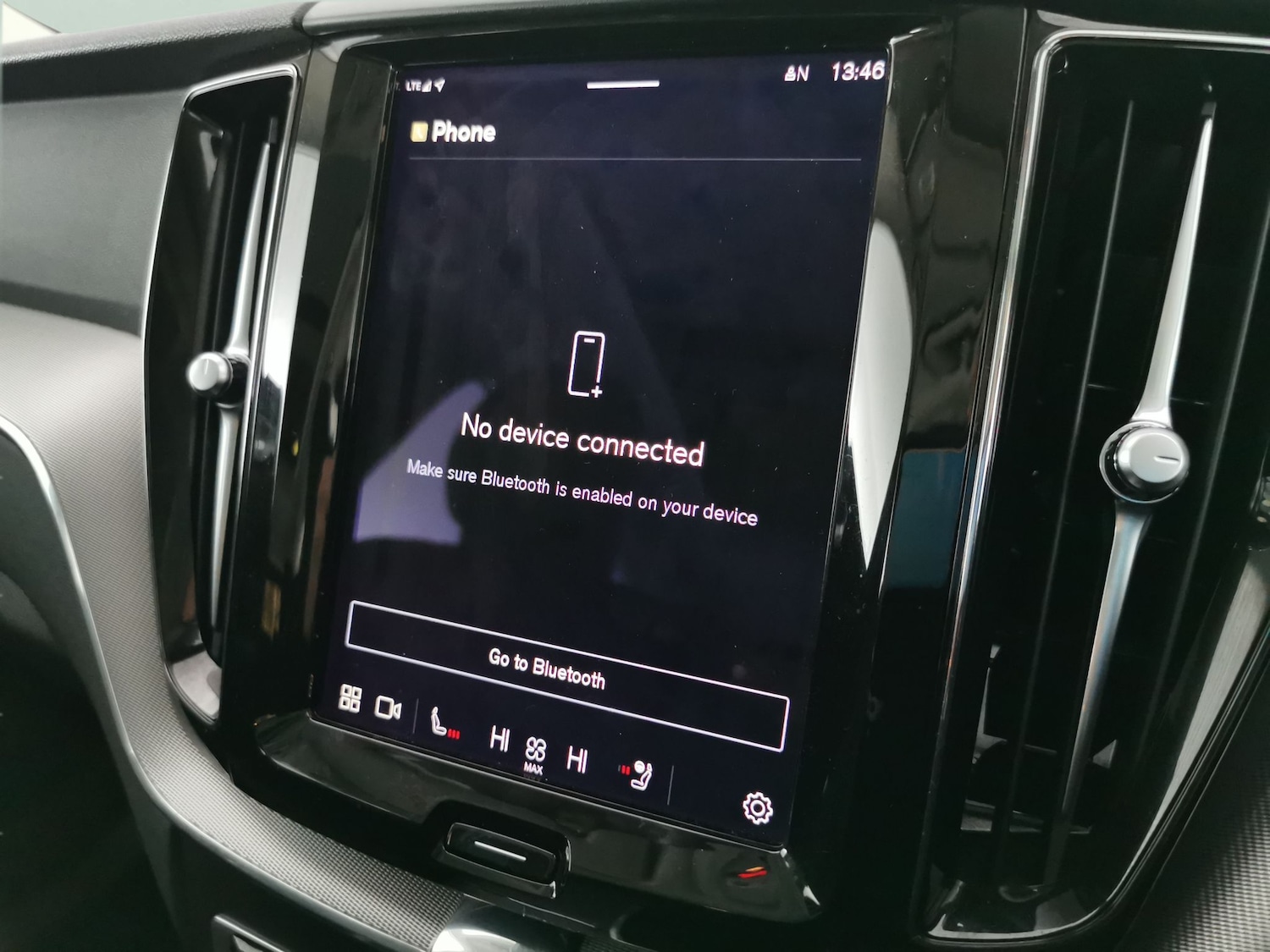 Used Volvo XC60 2022 for sale - 77053455: Photo 19