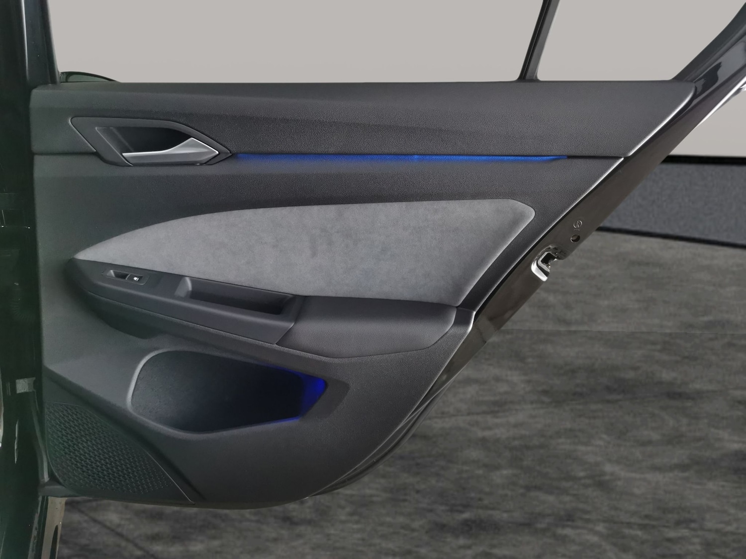 Used Volkswagen Golf 2023 for sale - 77663141: Photo 31