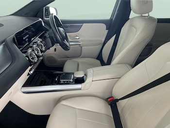 Used Mercedes-Benz EQA 2021 for sale - 76946574: Photo