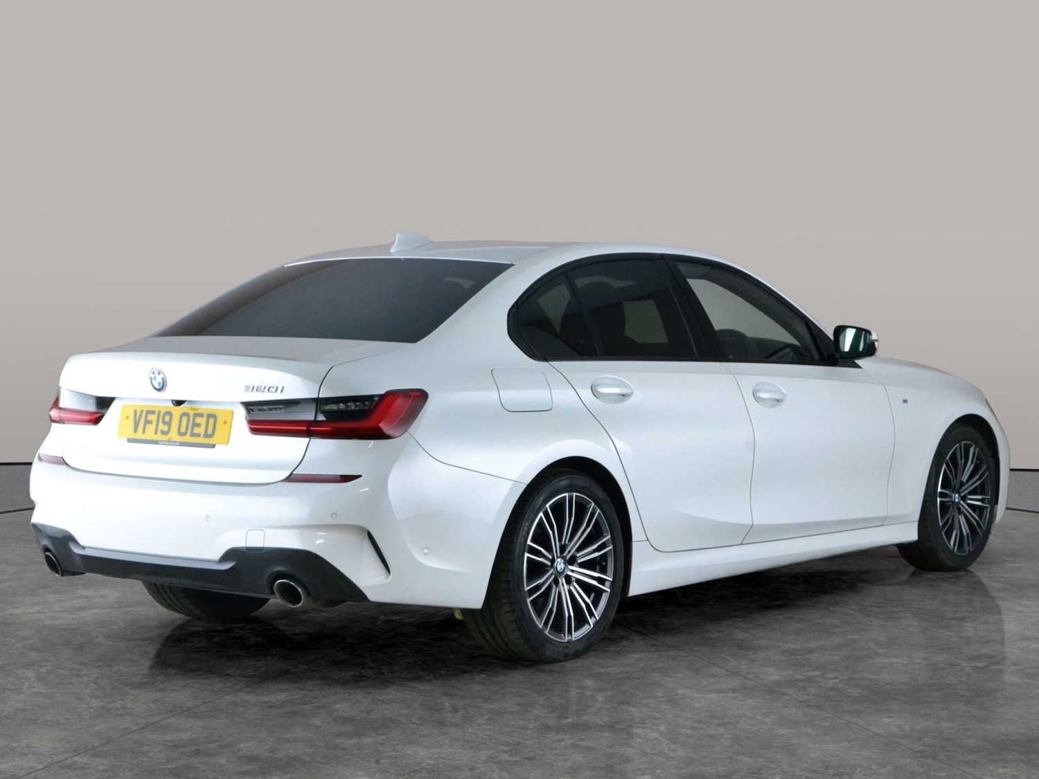 Used BMW 3 Series 2019 for sale - 77614920: Photo 10