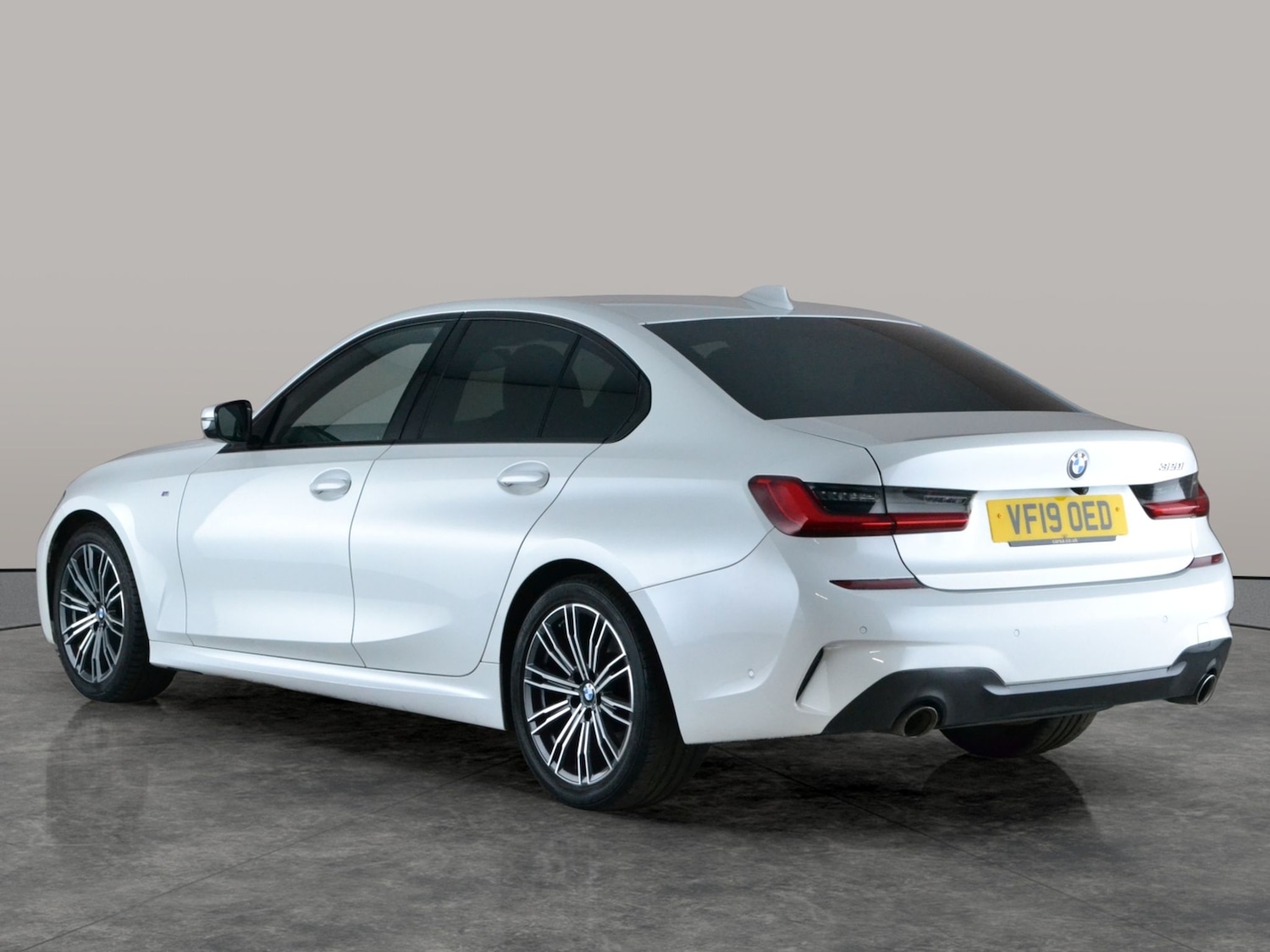 Used BMW 3 Series 2019 for sale - 77614920: Photo 12