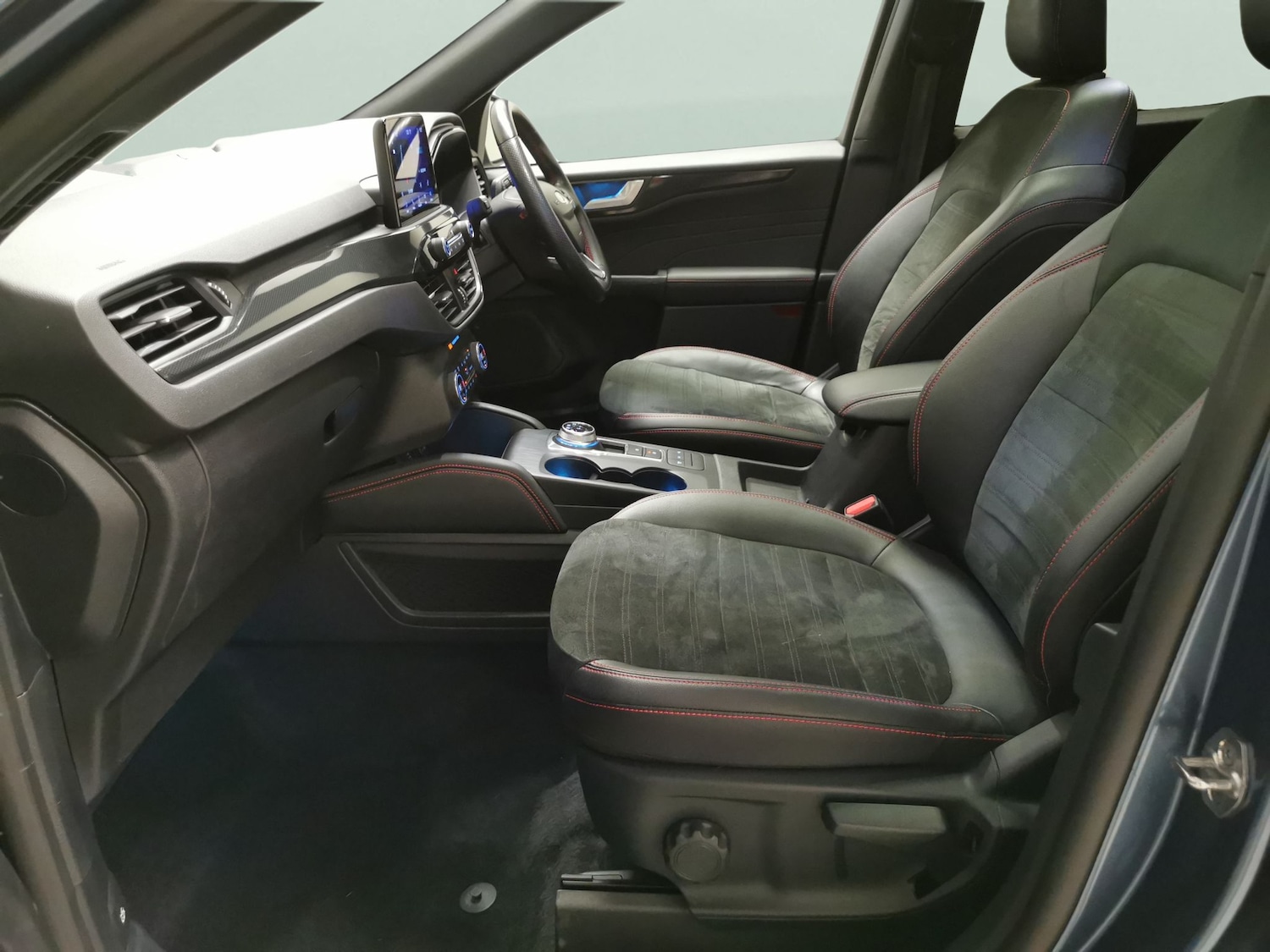 Used Ford Kuga 2023 for sale - 78149448: Photo 4