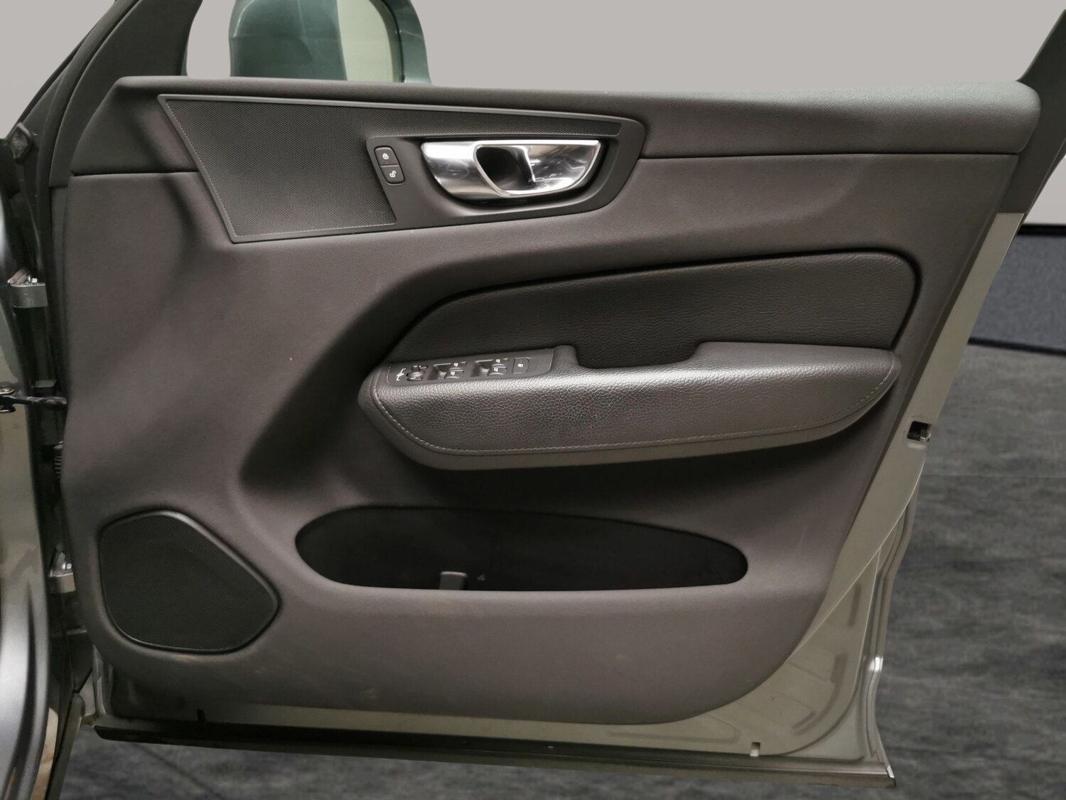 Used Volvo XC60 for sale - 77756900: Photo 27