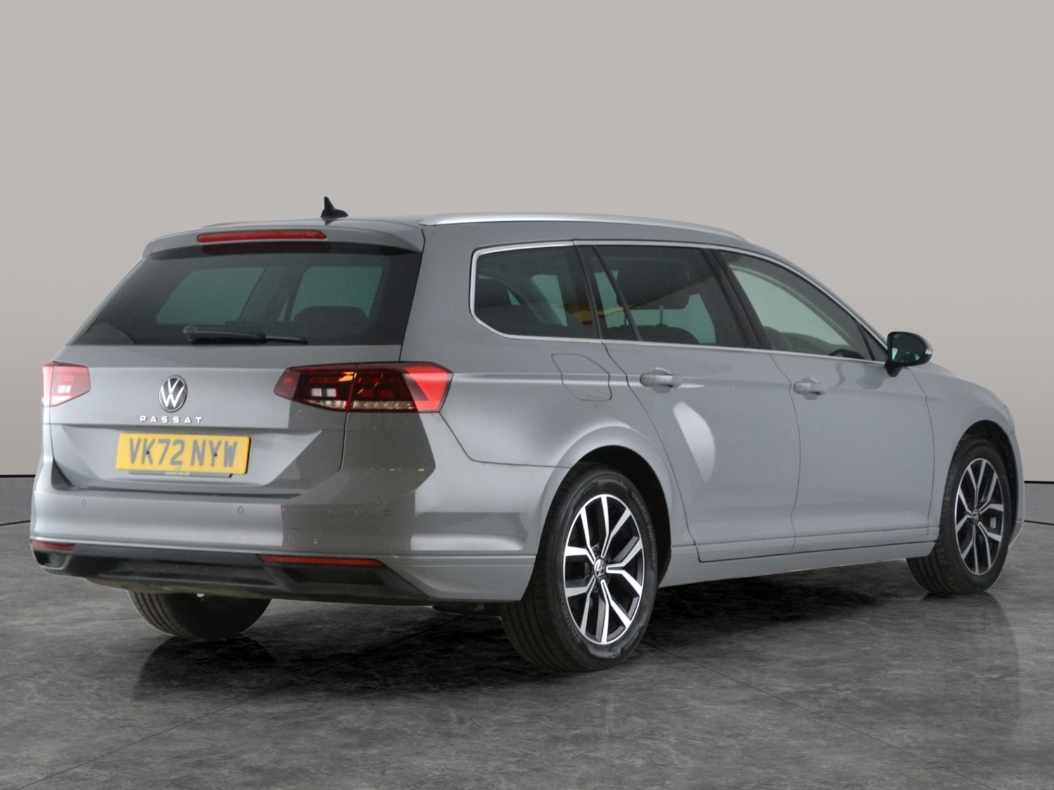 Used Volkswagen Passat 2022 for sale - 77034070: Photo 10