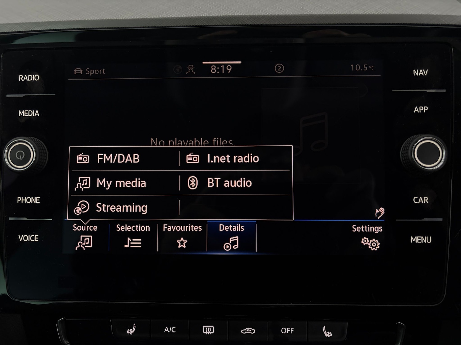 Used Volkswagen Passat 2022 for sale - 77034070: Photo 16