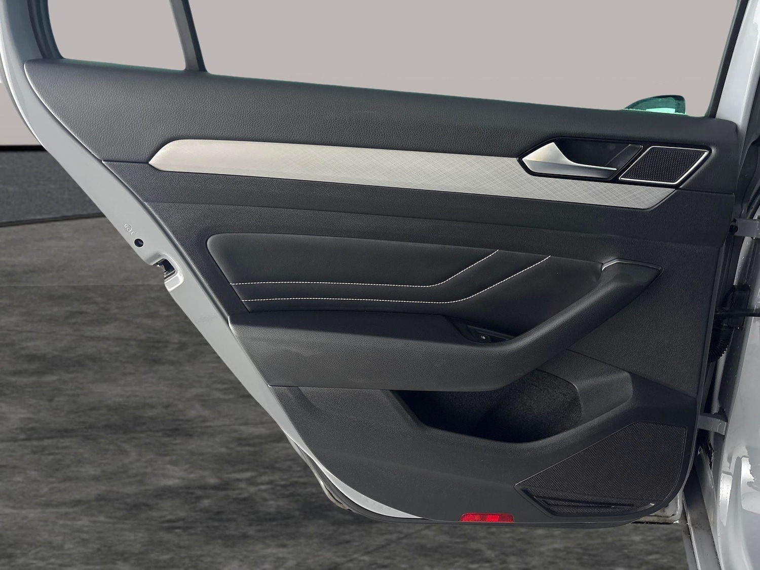 Used Volkswagen Passat 2022 for sale - 77034070: Photo 33