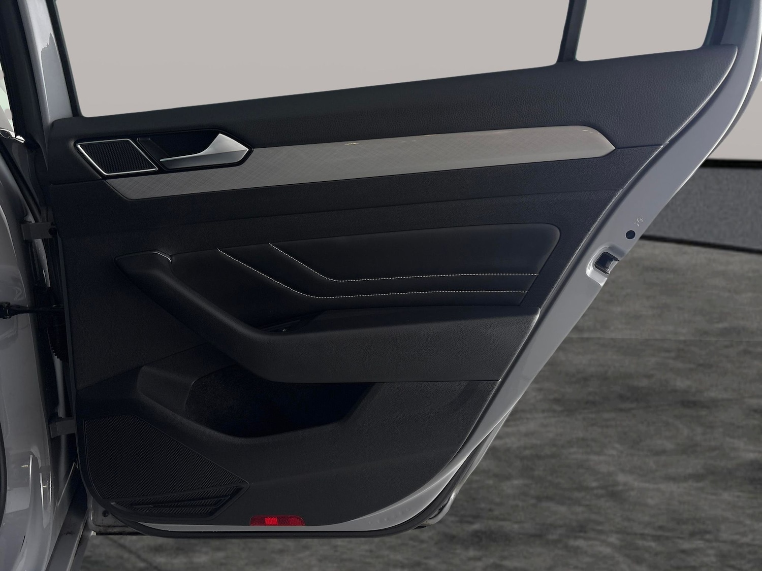 Used Volkswagen Passat 2022 for sale - 77034070: Photo 34