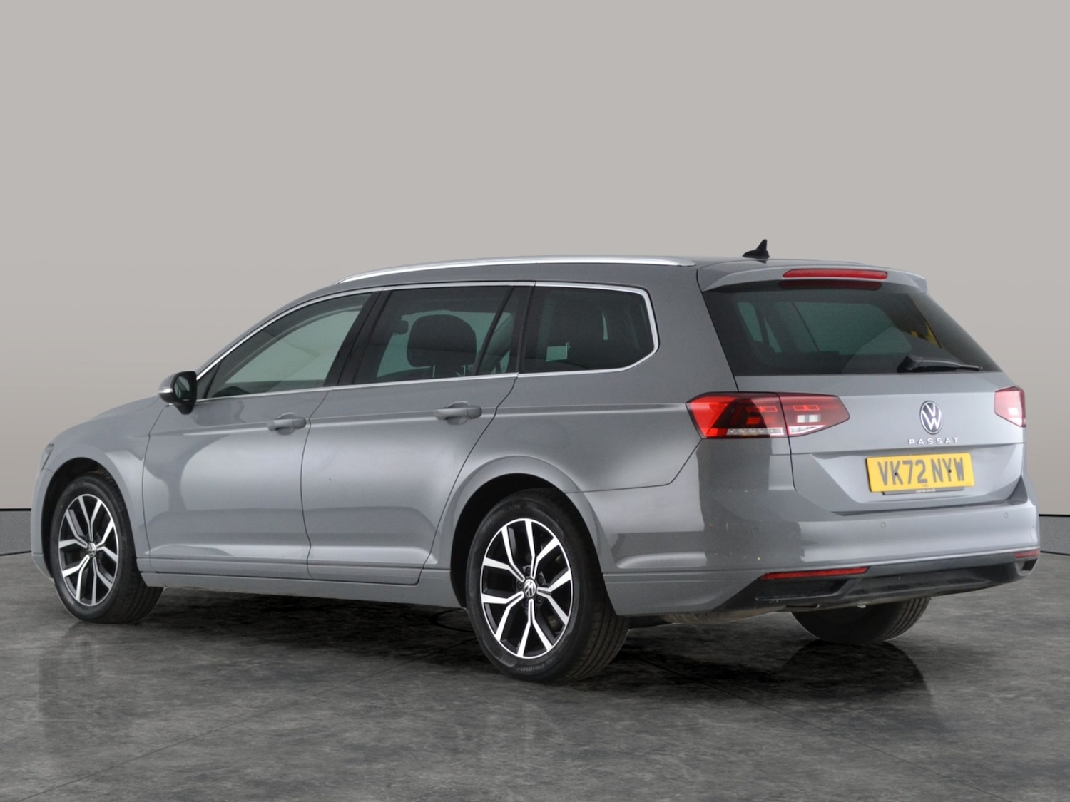 Used Volkswagen Passat 2022 for sale - 77034070: Photo 8