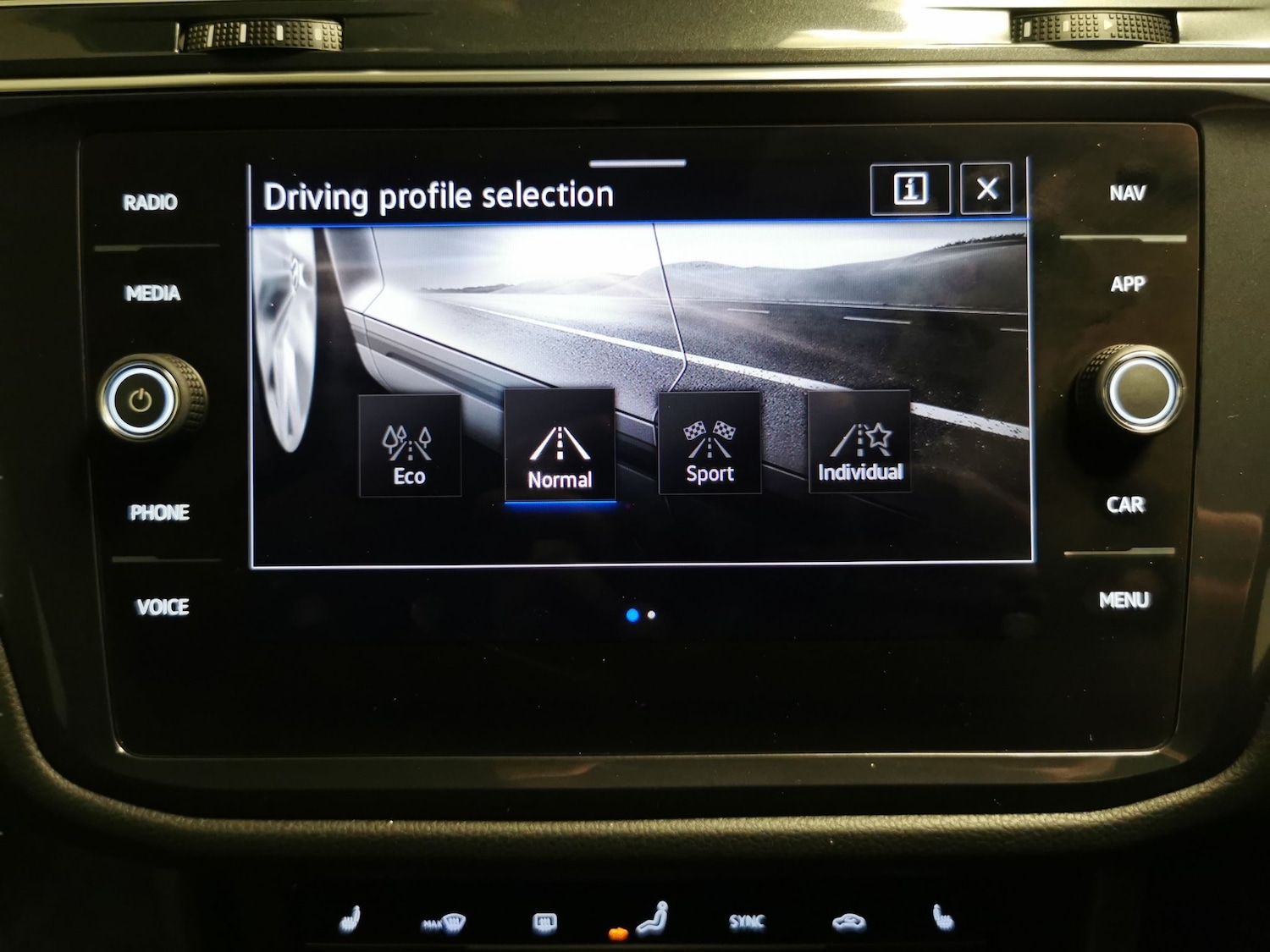 Used Volkswagen Tiguan Allspace 2022 for sale - 76590009: Photo 21