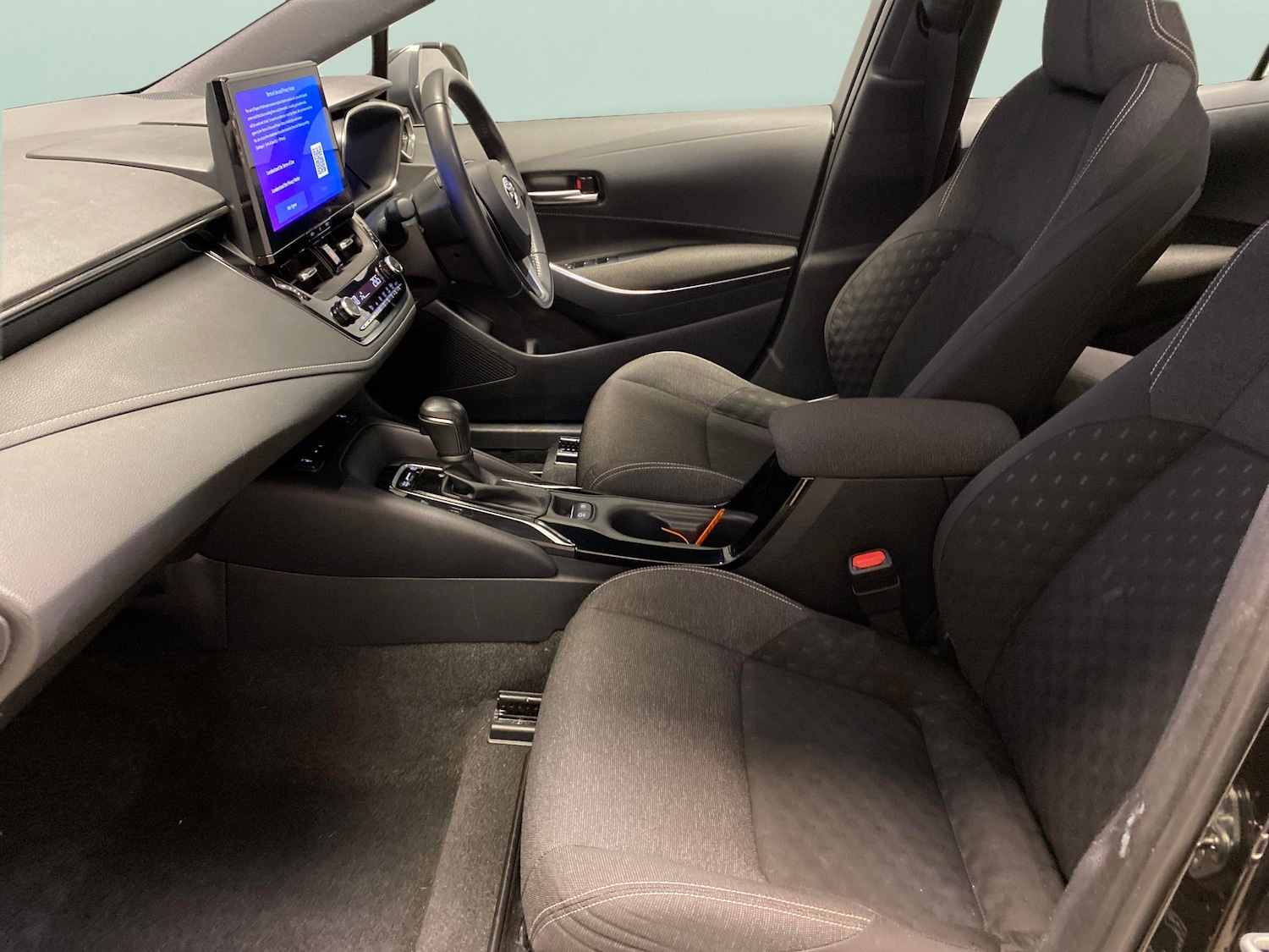 Used Toyota Corolla 2023 for sale - 78140635: Photo 4