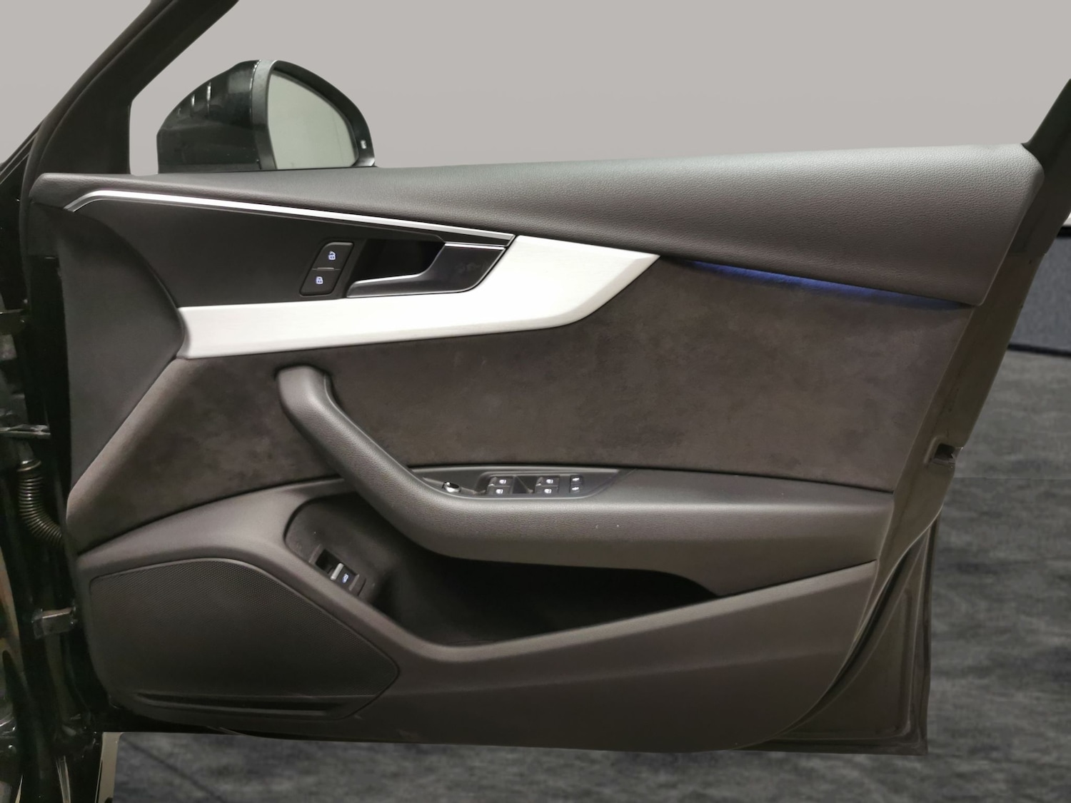 Used Audi A4 2017 for sale - 77241278: Photo 27