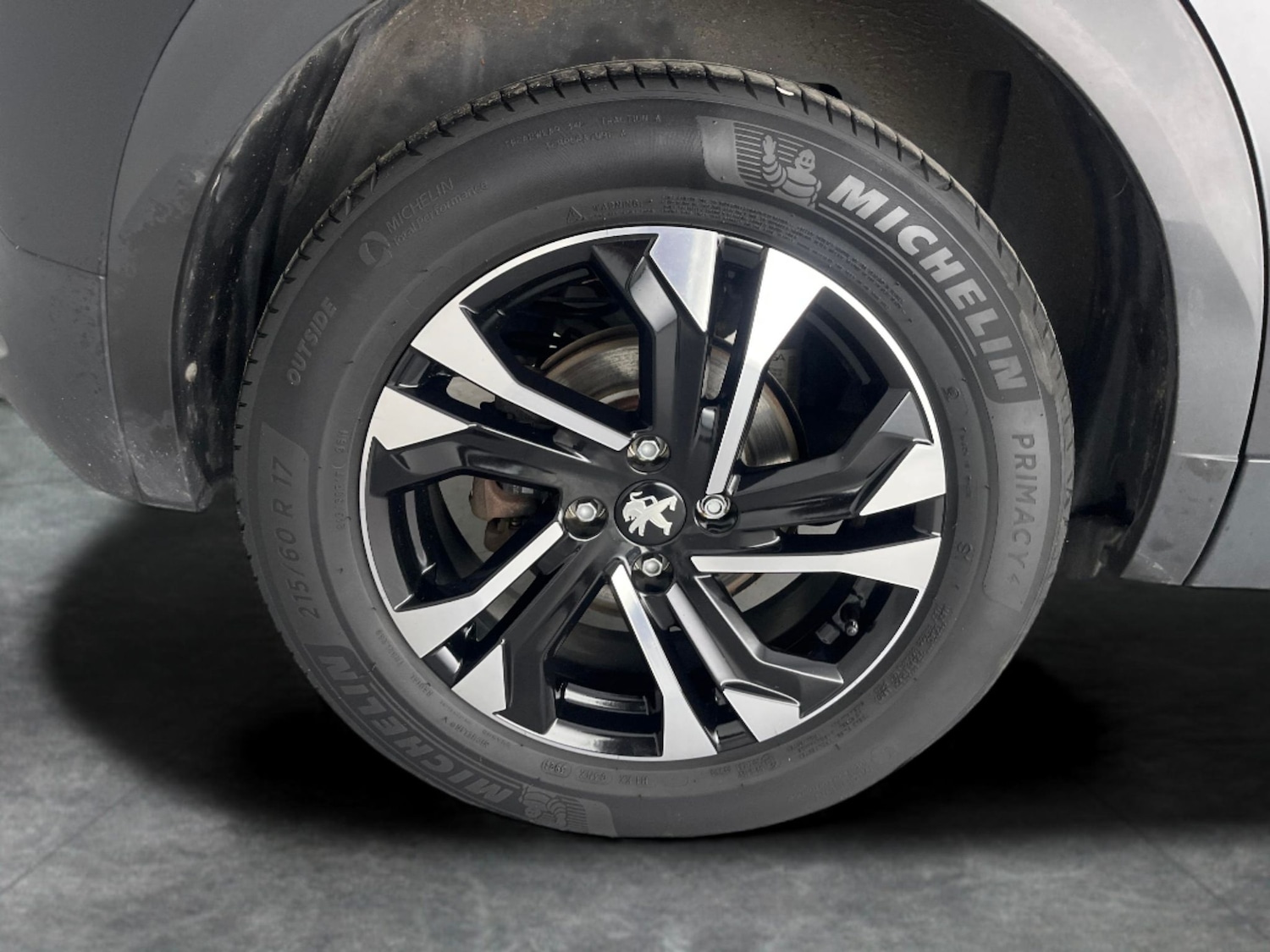 Used Peugeot E-2008 2021 for sale - 76668670: Photo 20