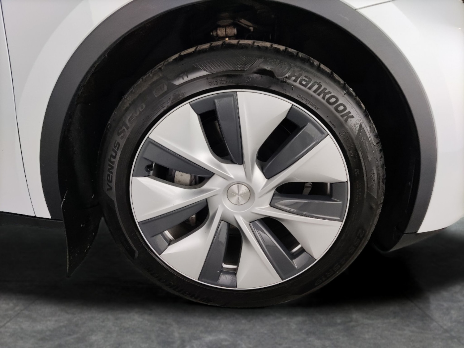 Used Tesla Model Y 2023 for sale - 77873011: Photo 28