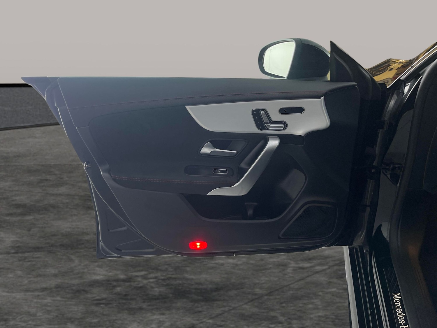 Vehicle 33
