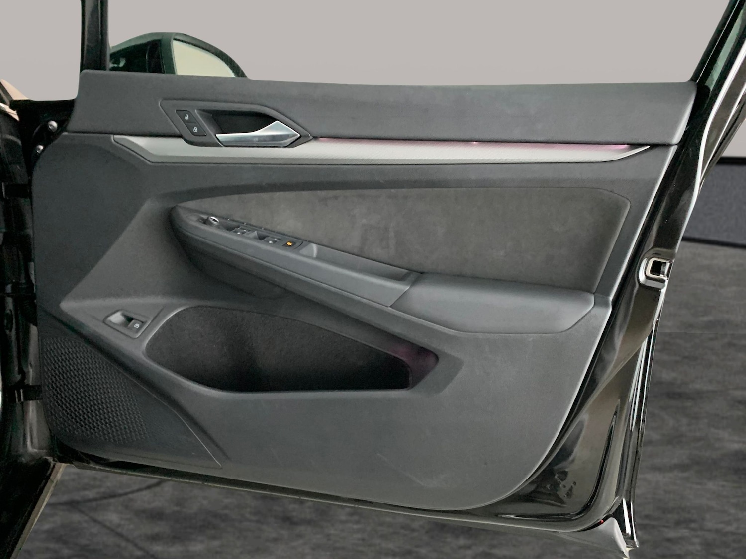 Used Volkswagen Golf 2025 for sale - 77337316: Photo 34