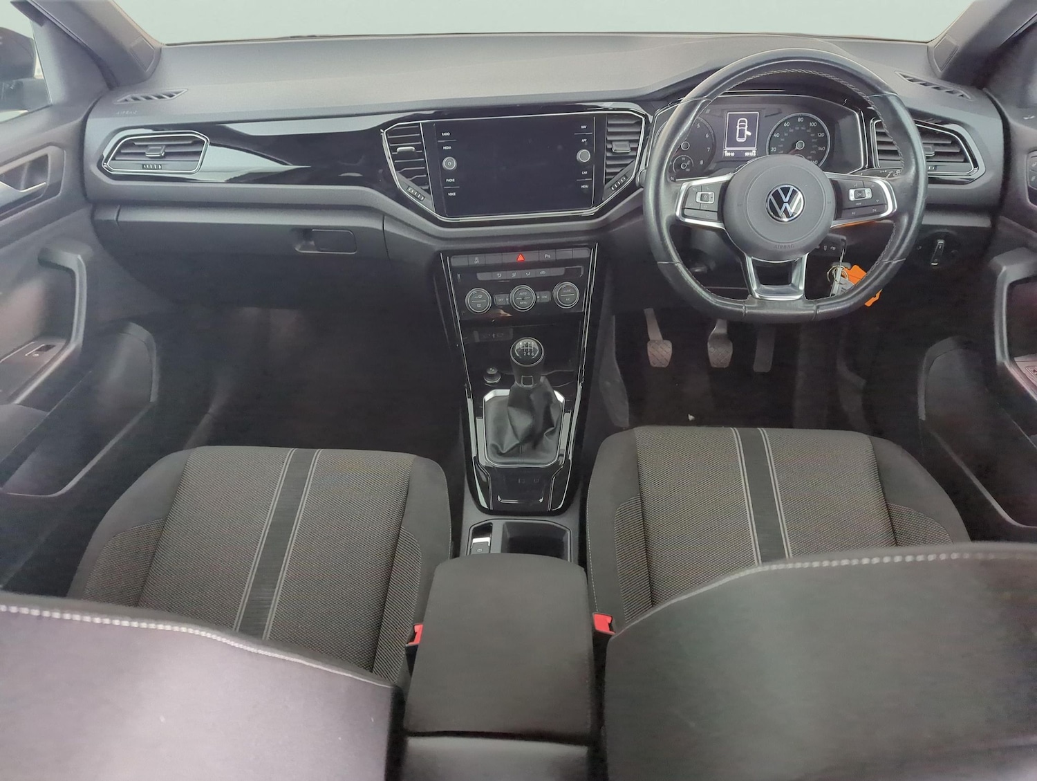 Used Volkswagen T-Roc 2021 for sale - 77392470: Photo 6