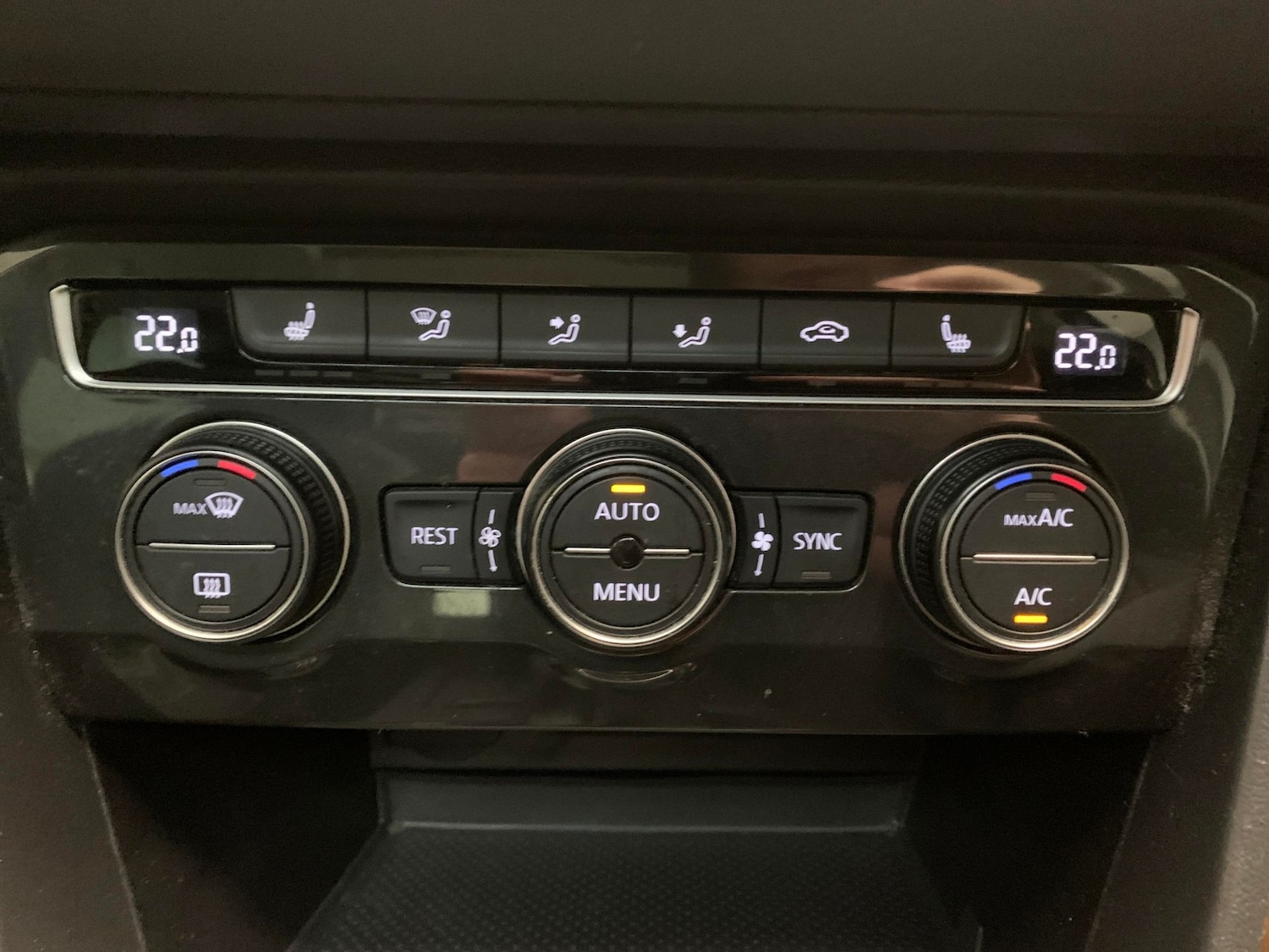 Used Volkswagen Tiguan 2018 for sale - 77493016: Photo 16