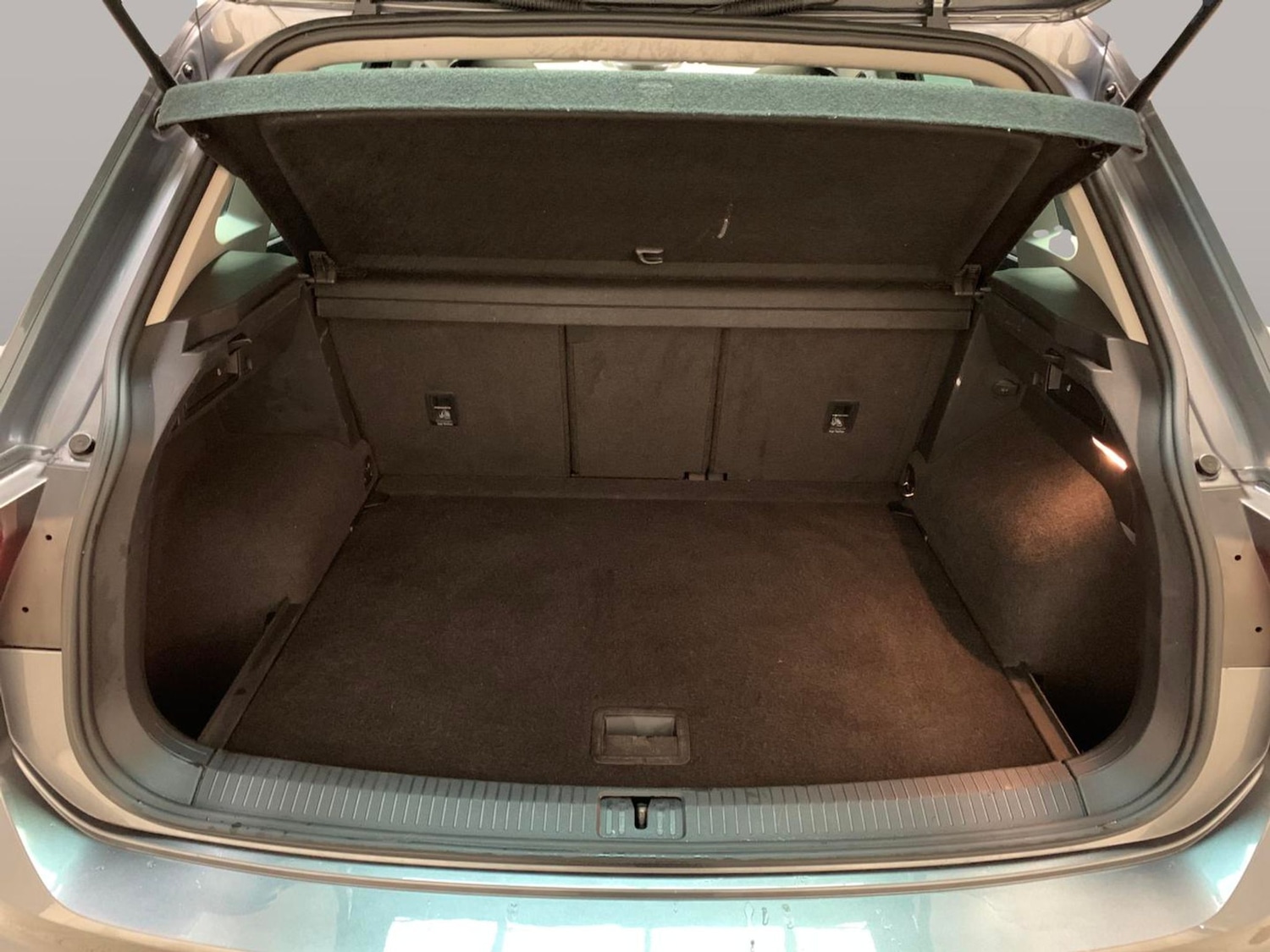 Used Volkswagen Tiguan 2018 for sale - 77493016: Photo 28