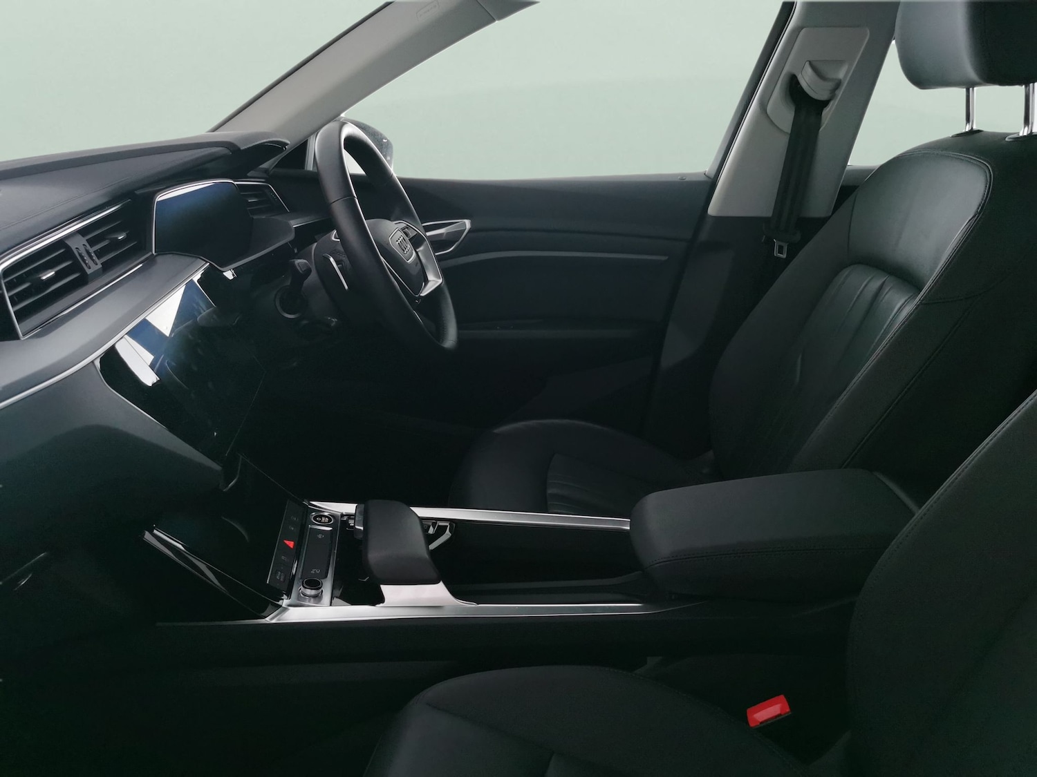 Used Audi e-tron 2021 for sale - 77337393: Photo 4