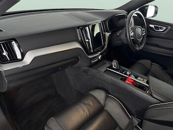 Used Volvo XC60 2022 for sale - 75469376: Photo
