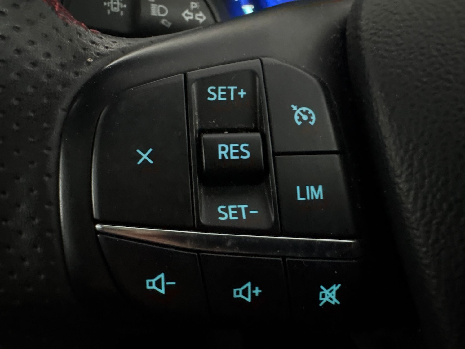 Used Ford Kuga 2021 for sale - 76413086: Photo 23