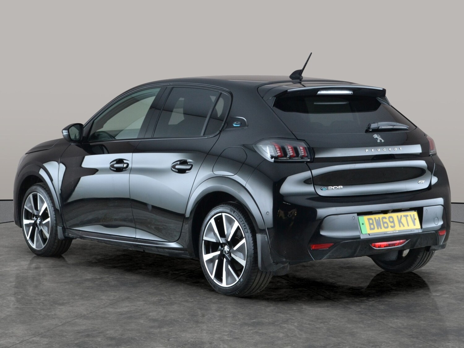 Used Peugeot E-208 for sale - 77398783: Photo 12